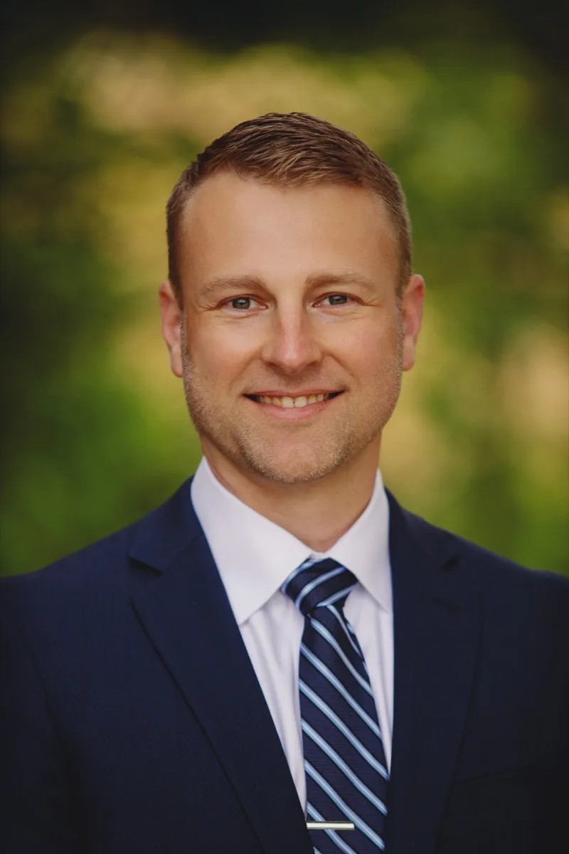 Portrait of Greg Lamunyan.